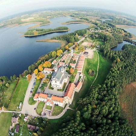 Pokamedulski Klasztor W Wigrach Wigry Buitenkant foto