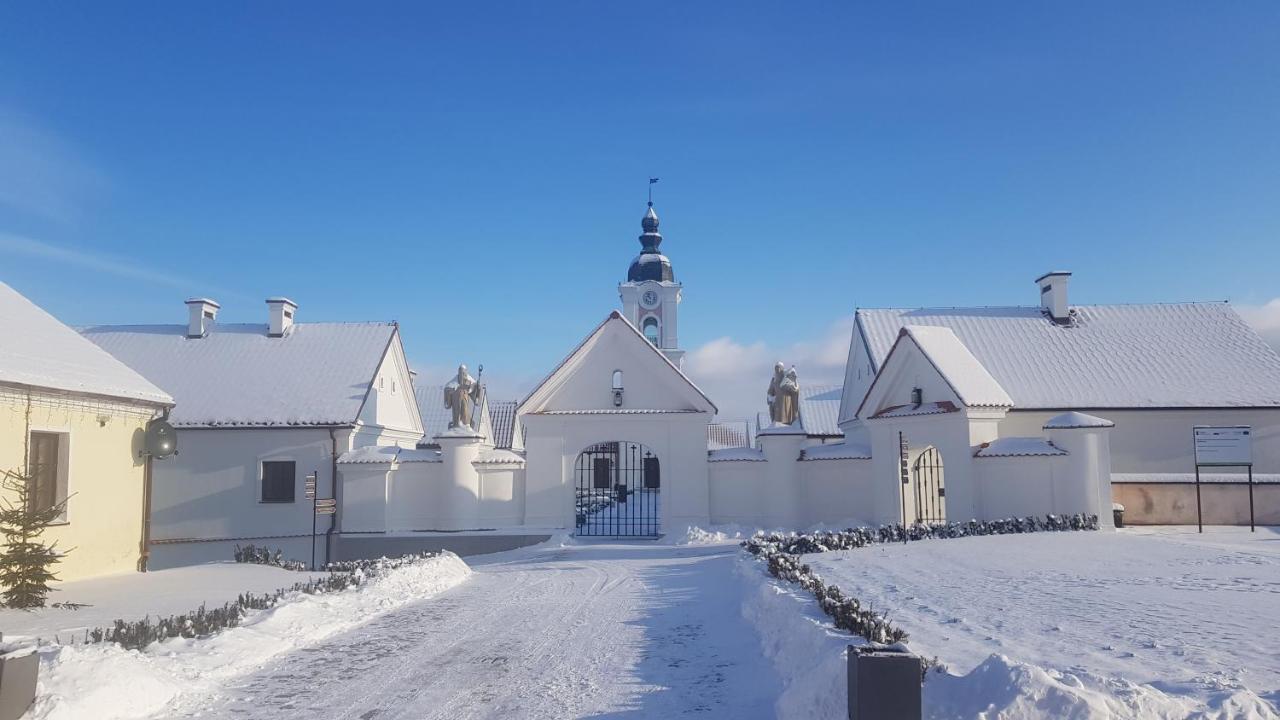 Pokamedulski Klasztor W Wigrach Wigry Buitenkant foto