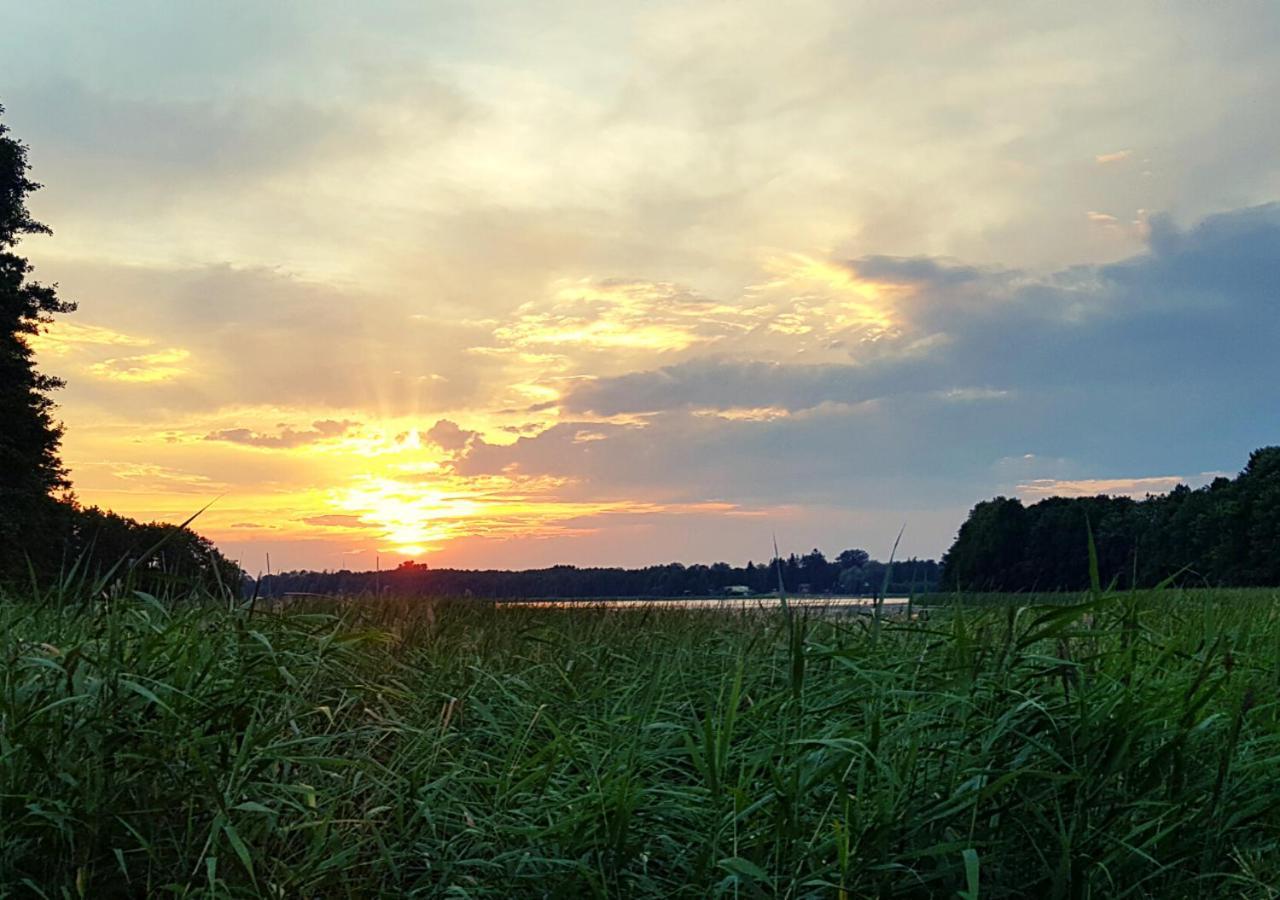 Pokamedulski Klasztor W Wigrach Wigry Buitenkant foto